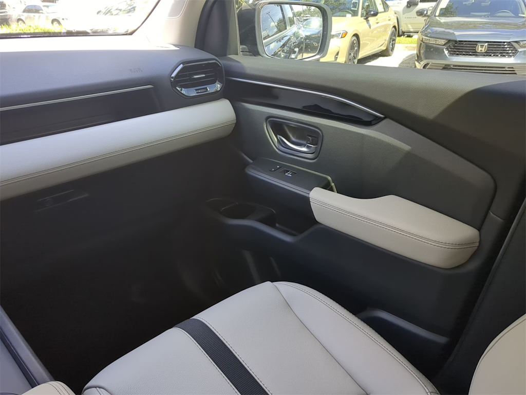 Thumbnail: 2026 Honda Passport - 20