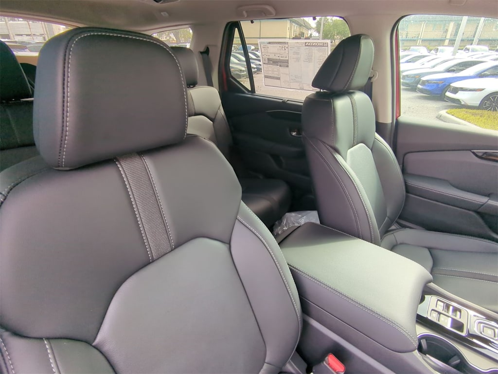 2025 Honda Pilot EX-L 9