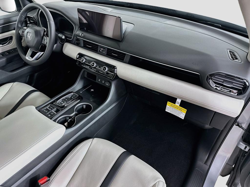 Thumbnail: 2026 Honda Pilot - 34