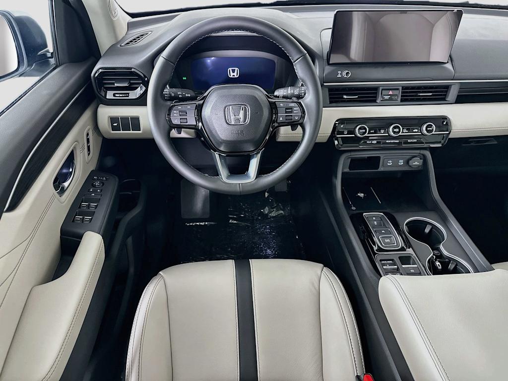 Thumbnail: 2026 Honda Pilot - 10