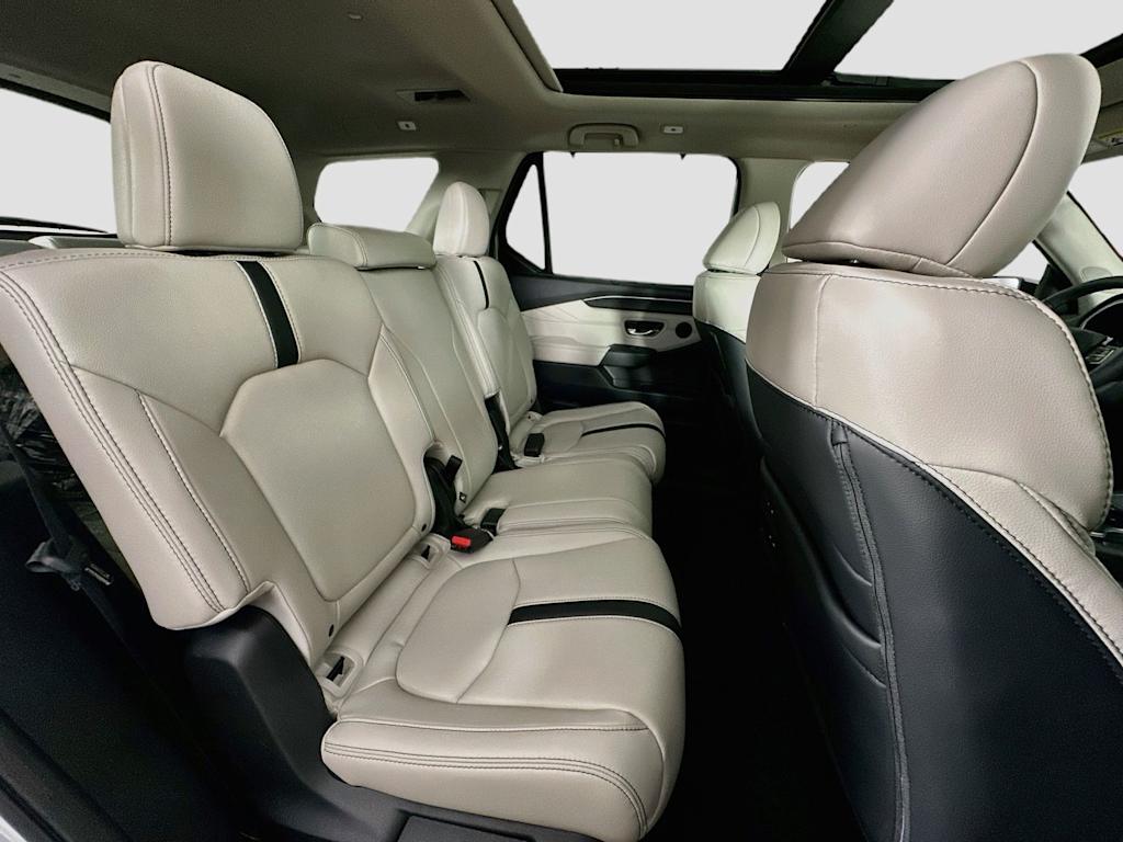 Thumbnail: 2026 Honda Pilot - 33