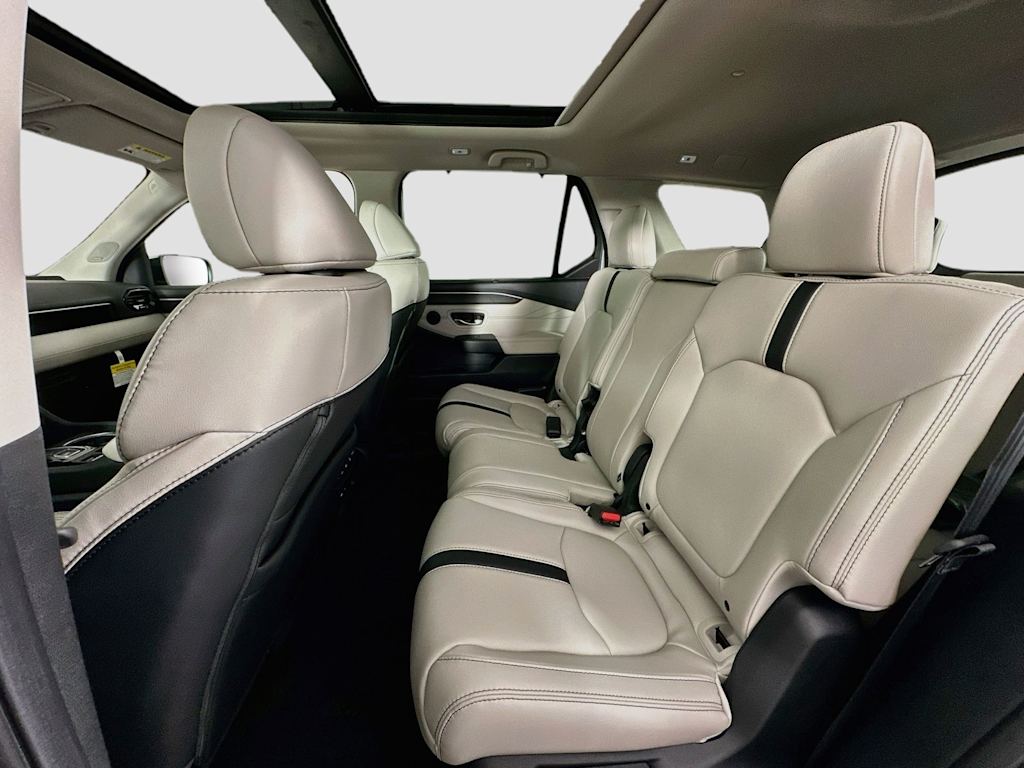 Thumbnail: 2026 Honda Pilot - 13