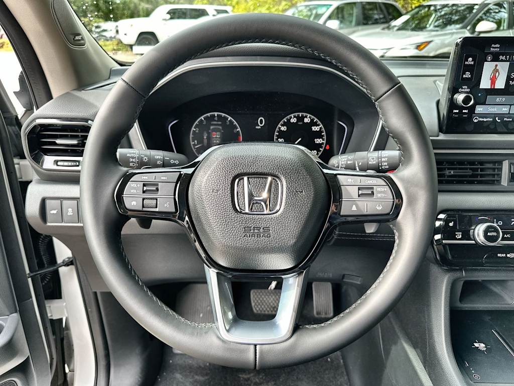 Thumbnail: 2025 Honda Pilot - 9