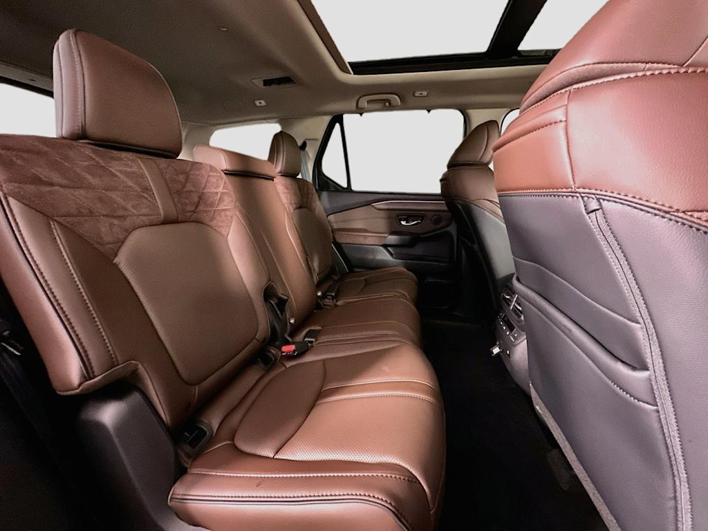 Thumbnail: 2026 Honda Pilot - 35