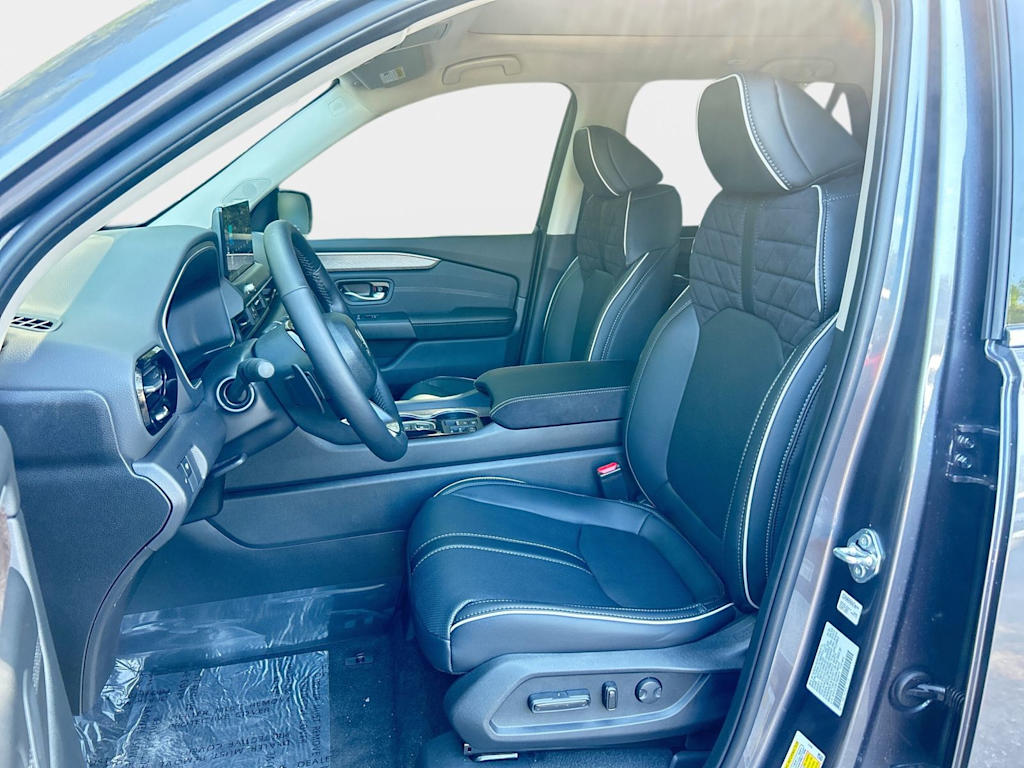Thumbnail: 2026 Honda Pilot - 10