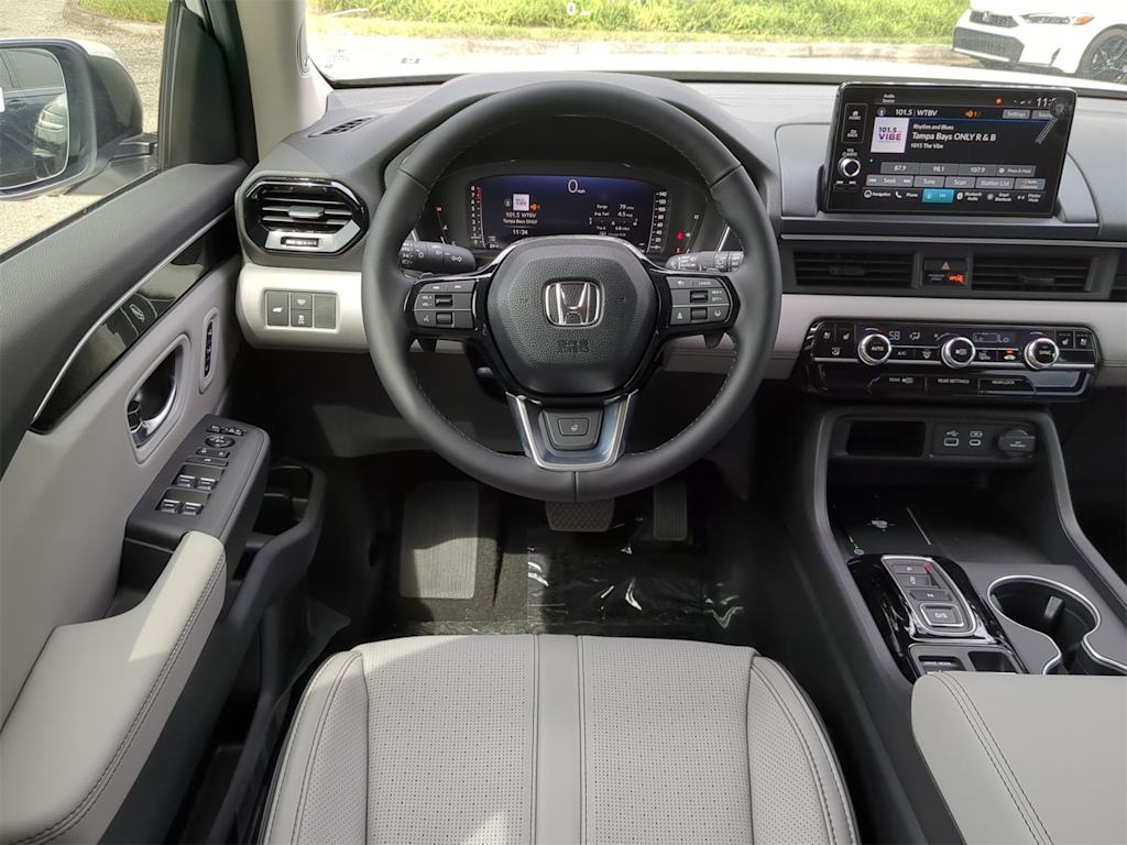 Thumbnail: 2025 Honda Pilot - 8