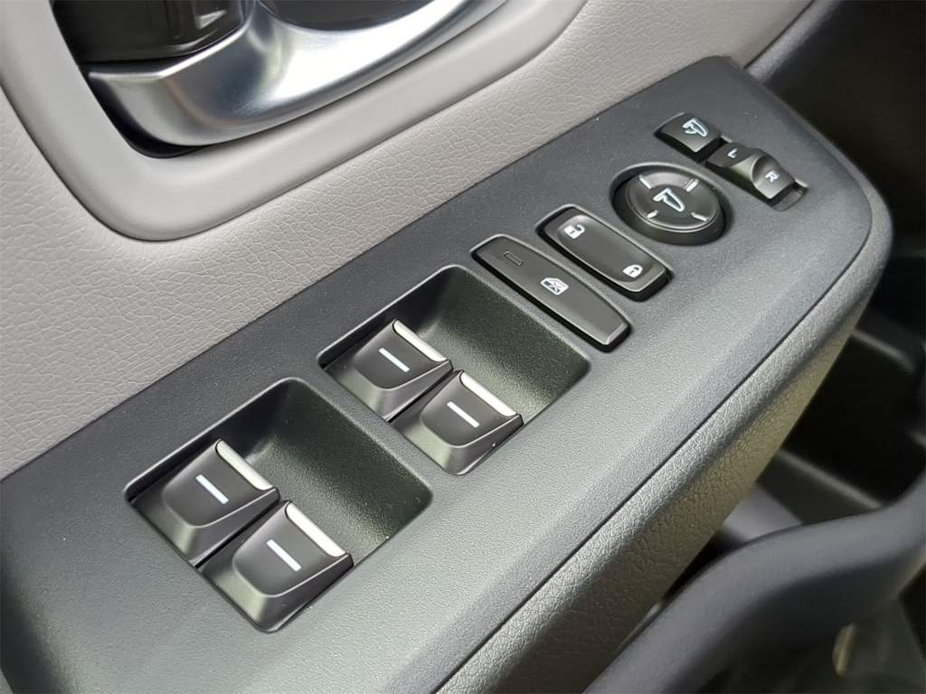 Thumbnail: 2025 Honda Pilot - 26