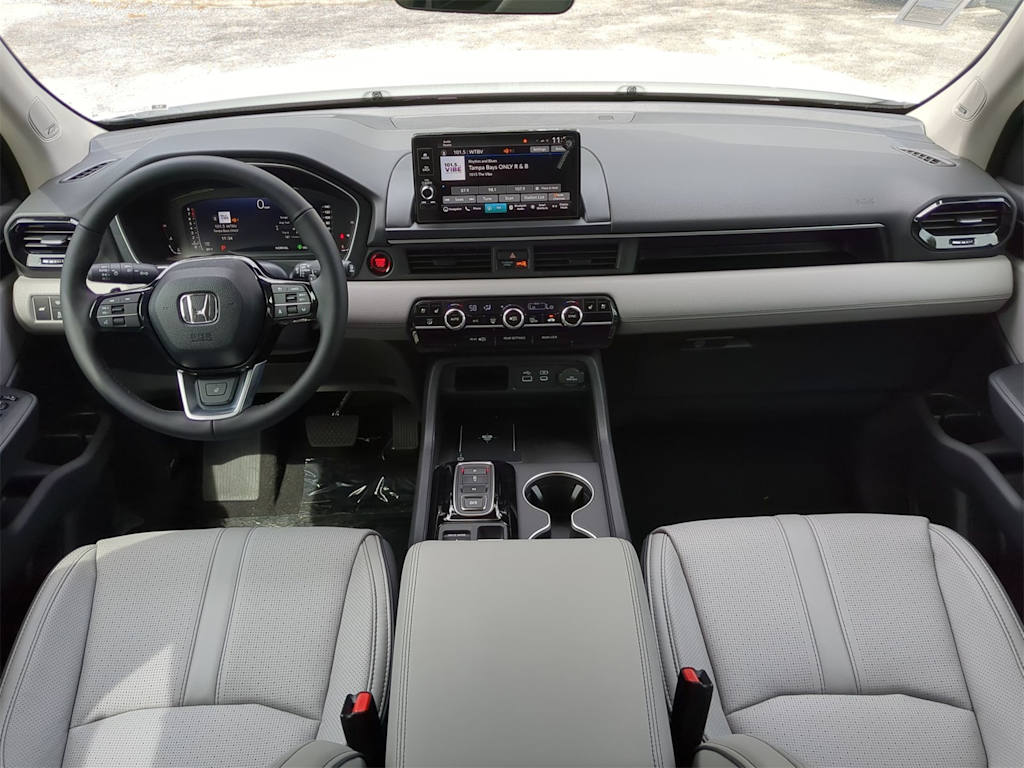 Thumbnail: 2025 Honda Pilot - 2