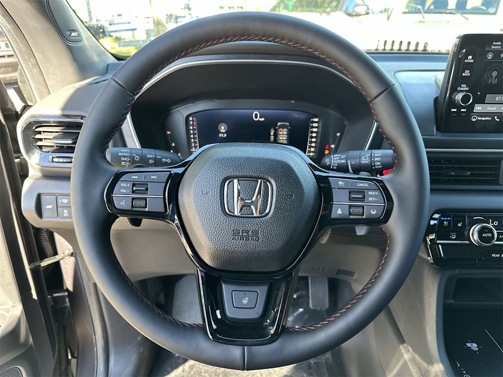 Thumbnail: 2025 Honda Pilot - 2