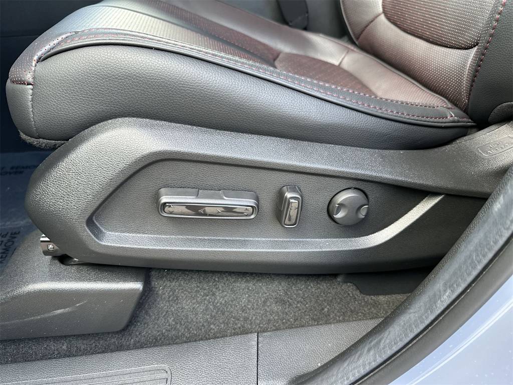 Thumbnail: 2025 Honda Pilot - 14