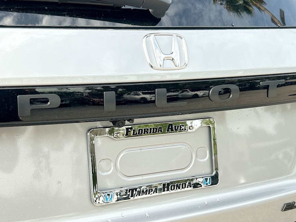 Thumbnail: 2026 Honda Pilot - 7