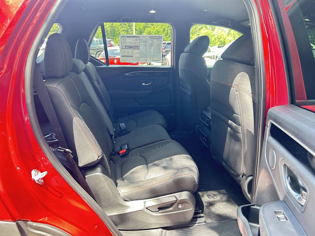 Thumbnail: 2026 Honda Pilot - 19