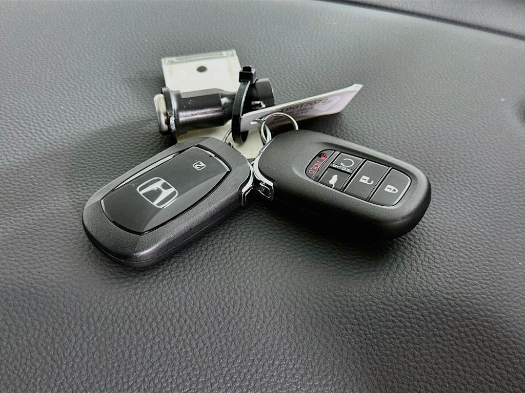 Thumbnail: 2026 Honda Pilot - 20