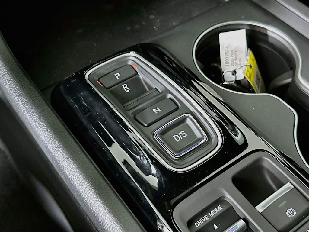 Thumbnail: 2026 Honda Pilot - 17