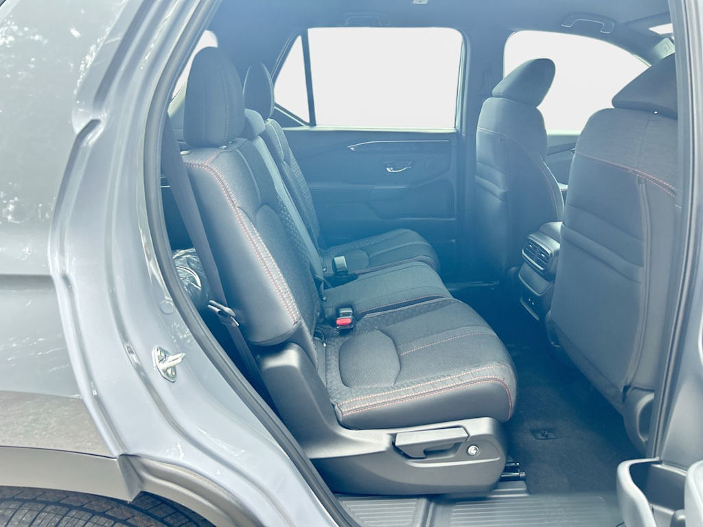 Thumbnail: 2026 Honda Pilot - 18