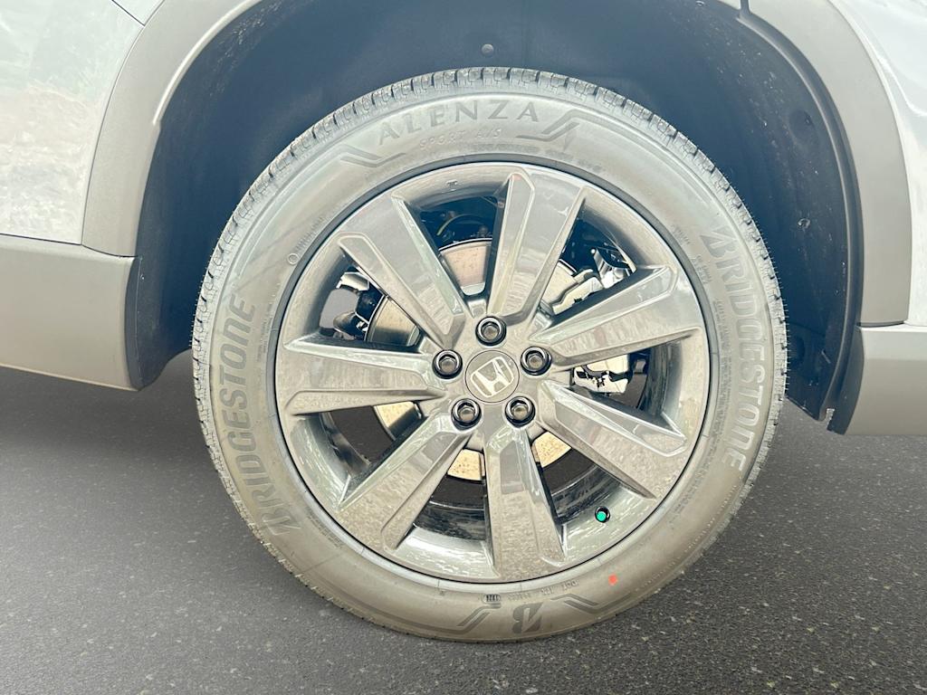Thumbnail: 2026 Honda Pilot - 7