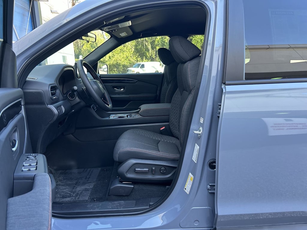 Thumbnail: 2026 Honda Pilot - 19