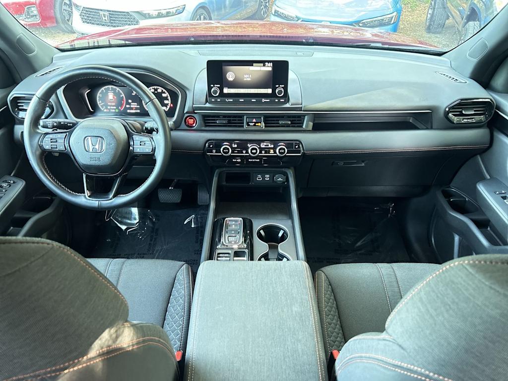 Thumbnail: 2023 Honda Pilot - 2