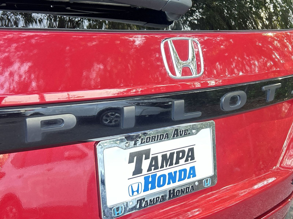 Thumbnail: 2023 Honda Pilot - 6