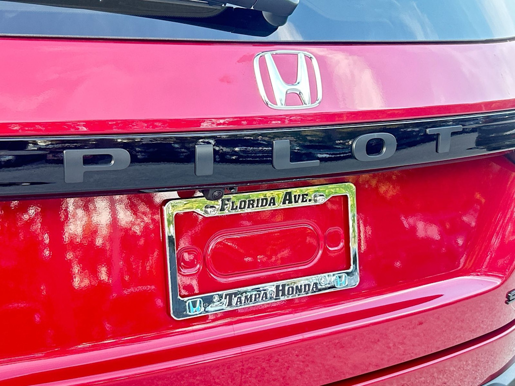 Thumbnail: 2026 Honda Pilot - 6
