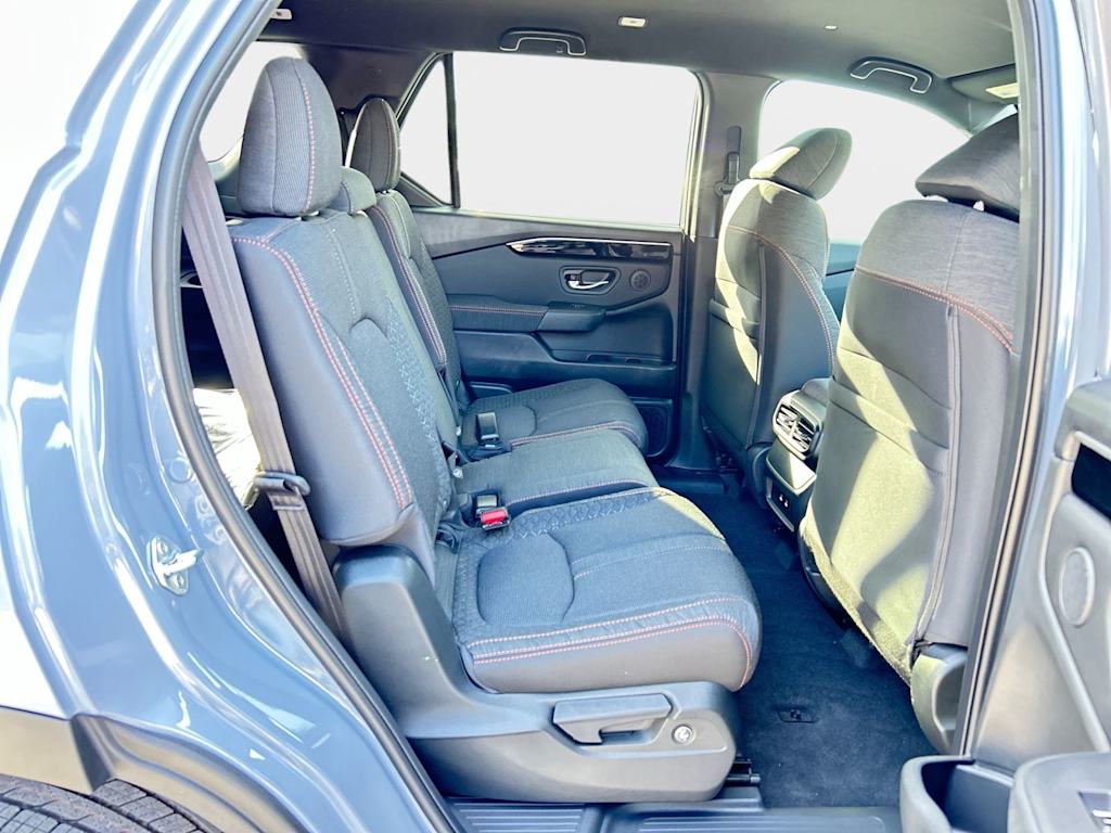 Thumbnail: 2026 Honda Pilot - 18