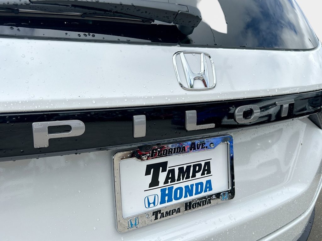 Thumbnail: 2026 Honda Pilot - 7