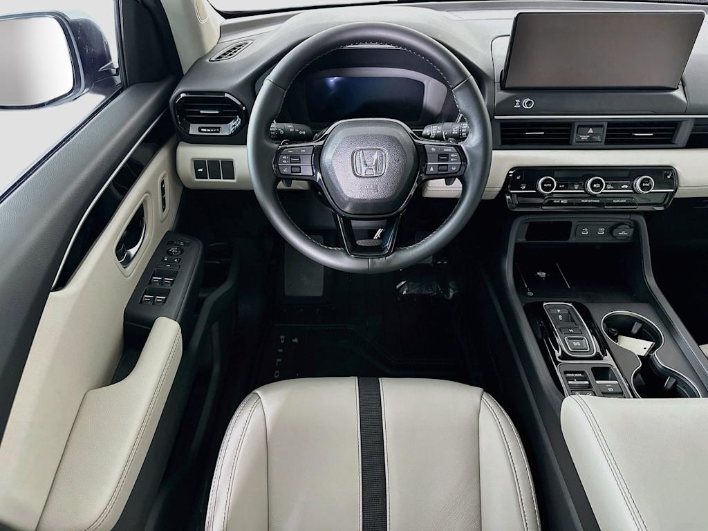 Thumbnail: 2026 Honda Pilot - 9