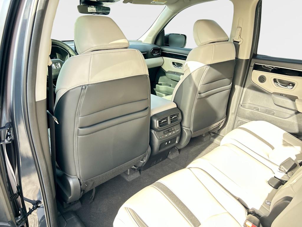 Thumbnail: 2026 Honda Pilot - 12