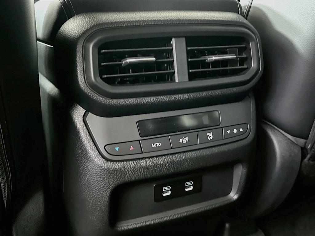 Thumbnail: 2026 Honda Pilot - 22