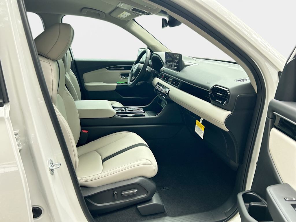 Thumbnail: 2026 Honda Pilot - 10