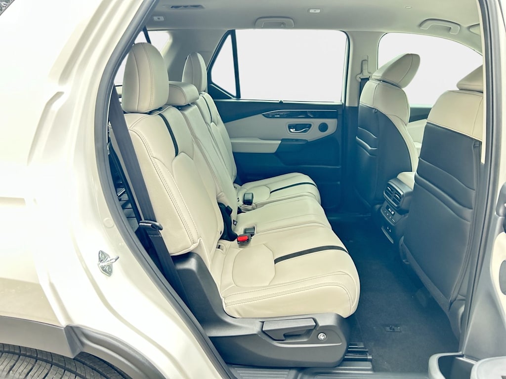 Thumbnail: 2026 Honda Pilot - 18