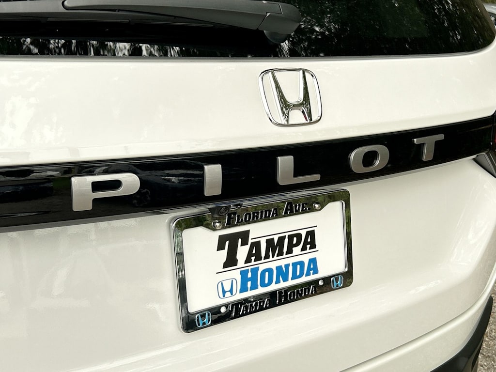 Thumbnail: 2026 Honda Pilot - 6