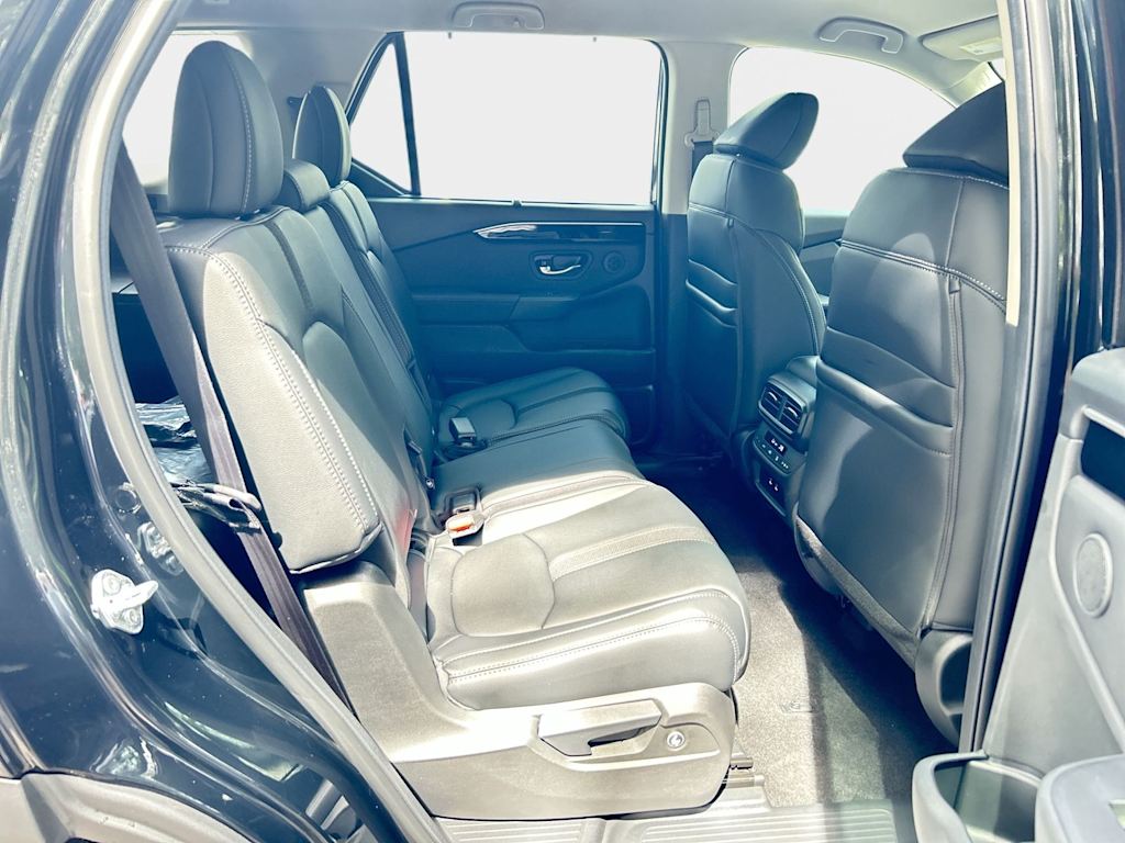 Thumbnail: 2026 Honda Pilot - 18
