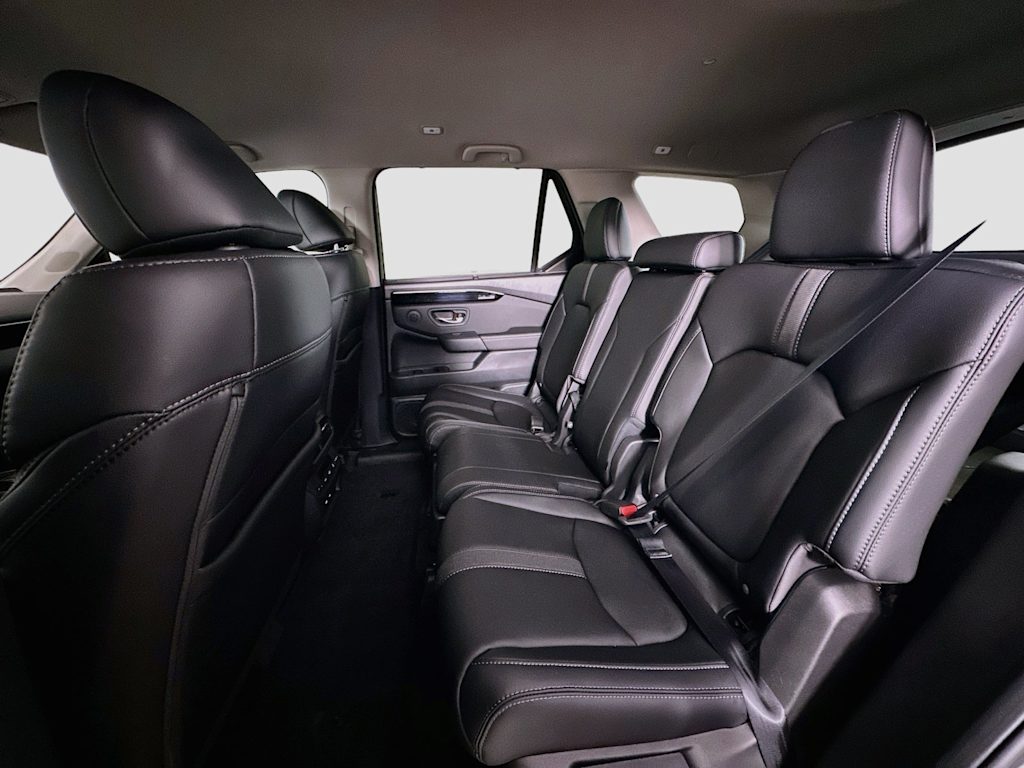Thumbnail: 2026 Honda Pilot - 12