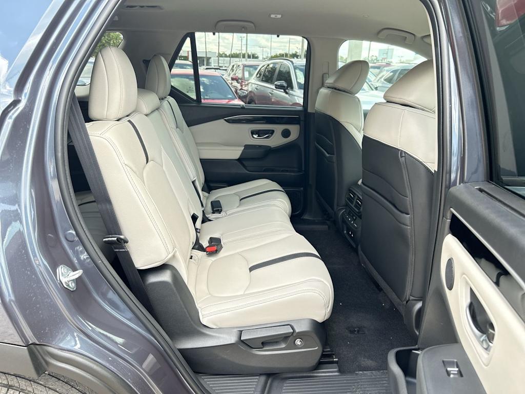 Thumbnail: 2026 Honda Pilot - 19