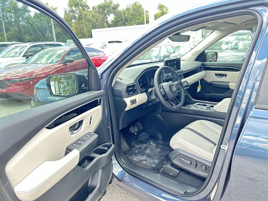 Thumbnail: 2026 Honda Pilot - 18