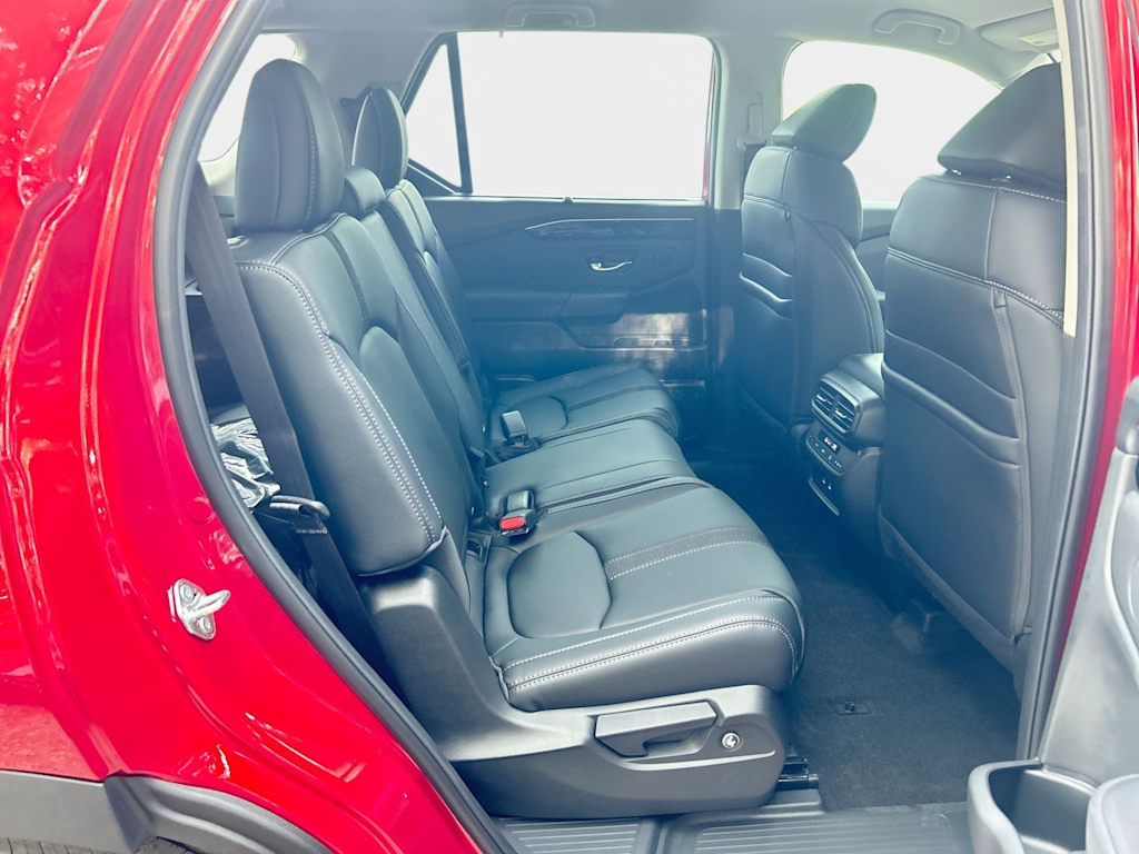 Thumbnail: 2026 Honda Pilot - 18