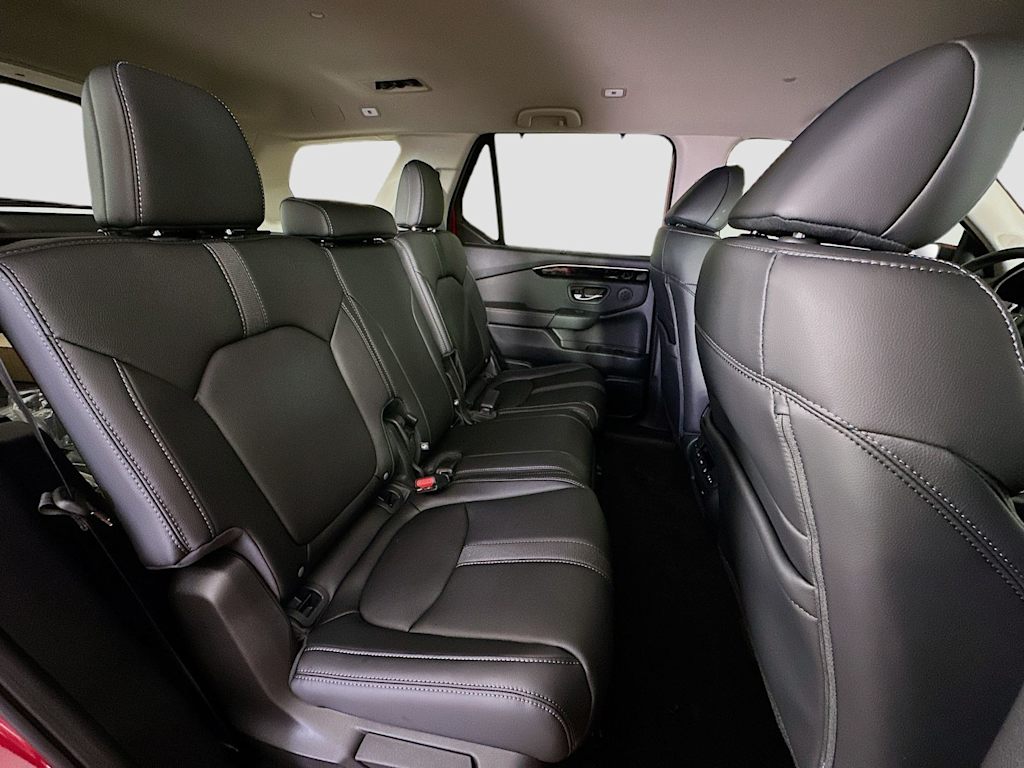 Thumbnail: 2026 Honda Pilot - 30