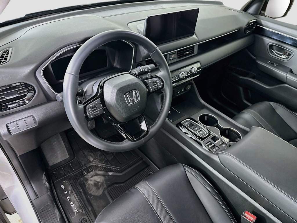 Thumbnail: 2026 Honda Pilot - 2