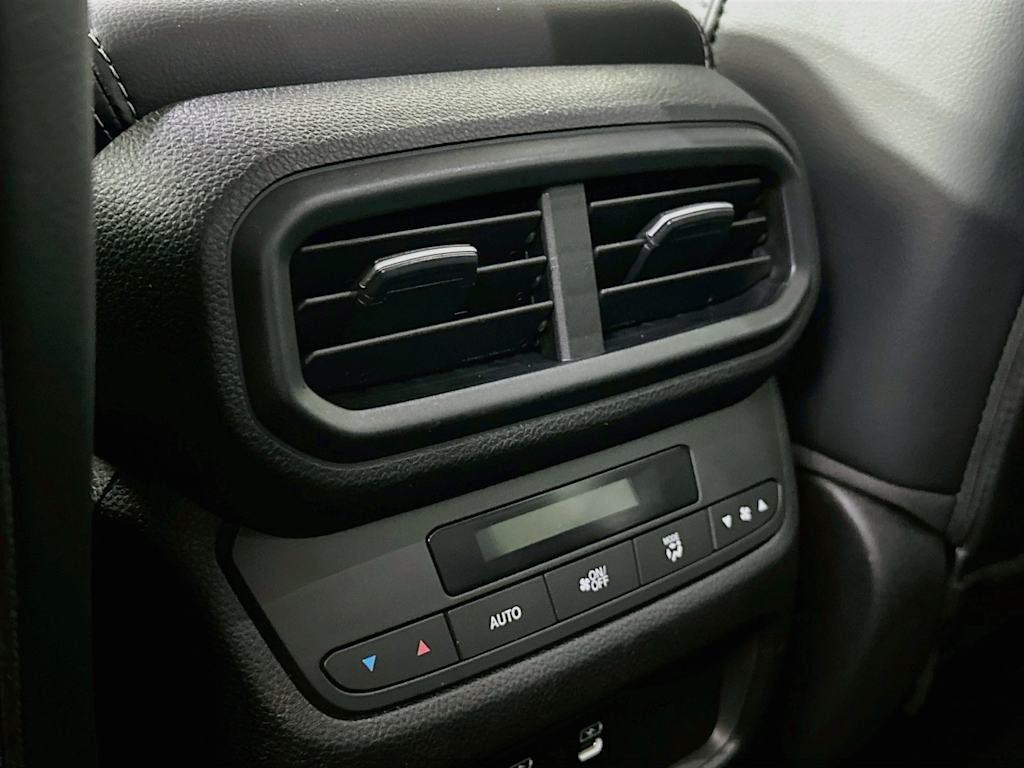 Thumbnail: 2026 Honda Pilot - 22