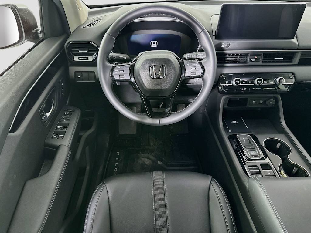 Thumbnail: 2026 Honda Pilot - 9