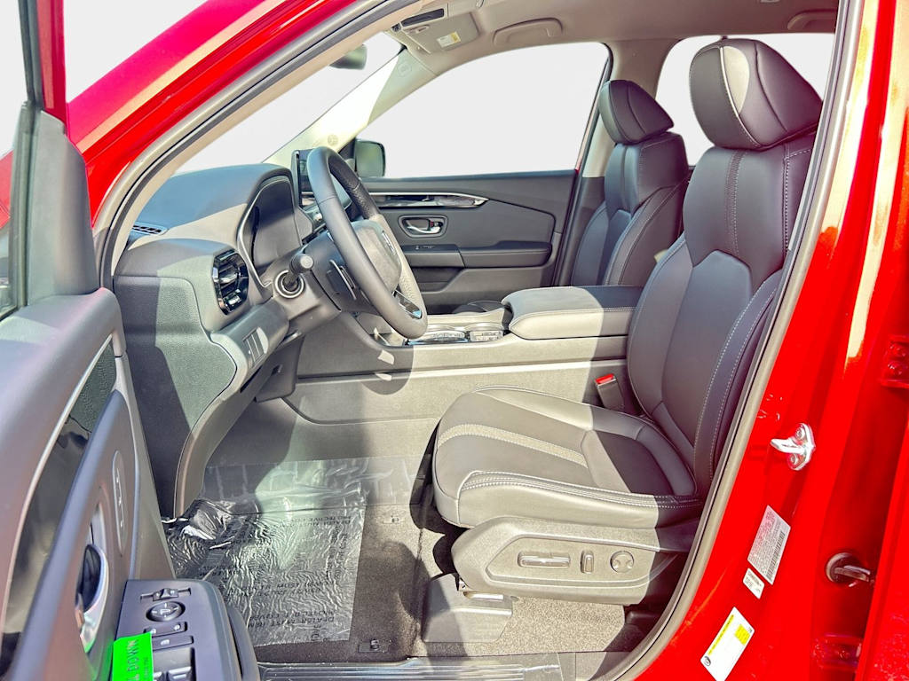 Thumbnail: 2026 Honda Pilot - 10