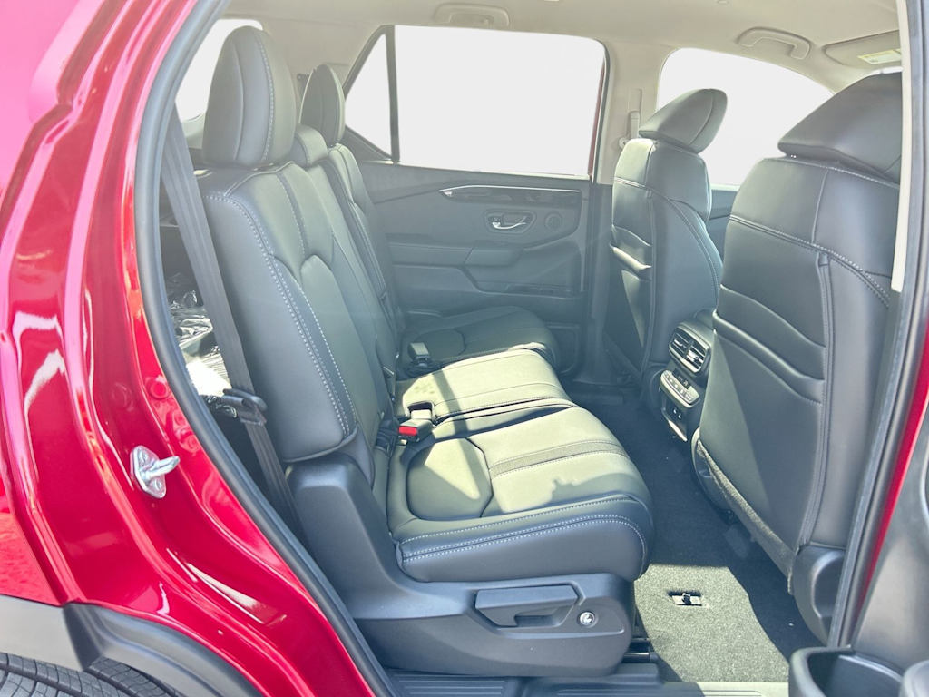 Thumbnail: 2026 Honda Pilot - 19