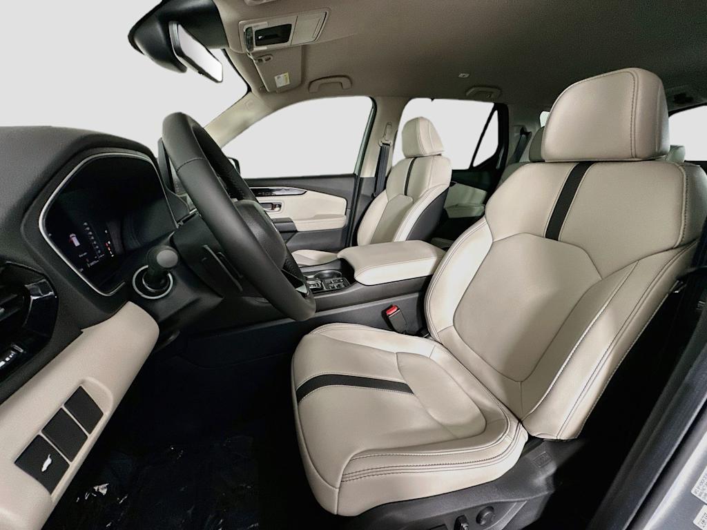 Thumbnail: 2026 Honda Pilot - 10