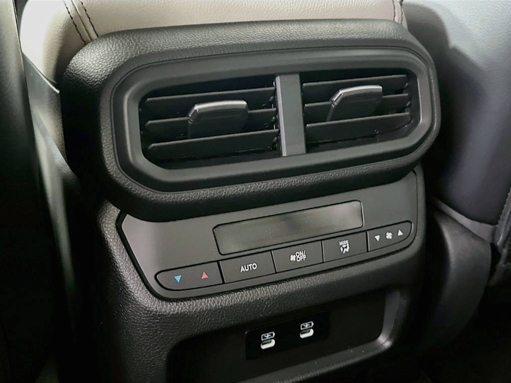 Thumbnail: 2026 Honda Pilot - 22