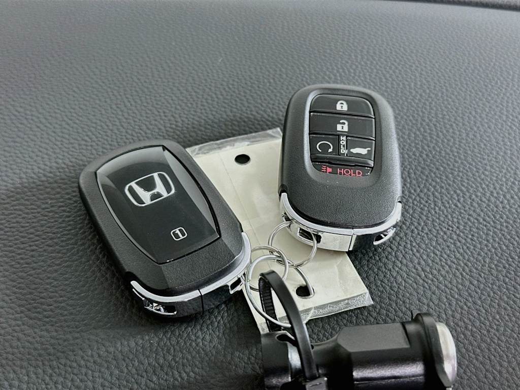Thumbnail: 2026 Honda Pilot - 19