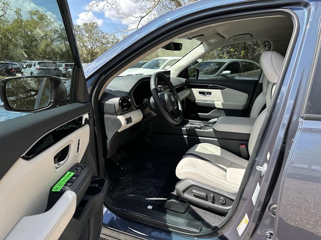 Thumbnail: 2026 Honda Pilot - 18