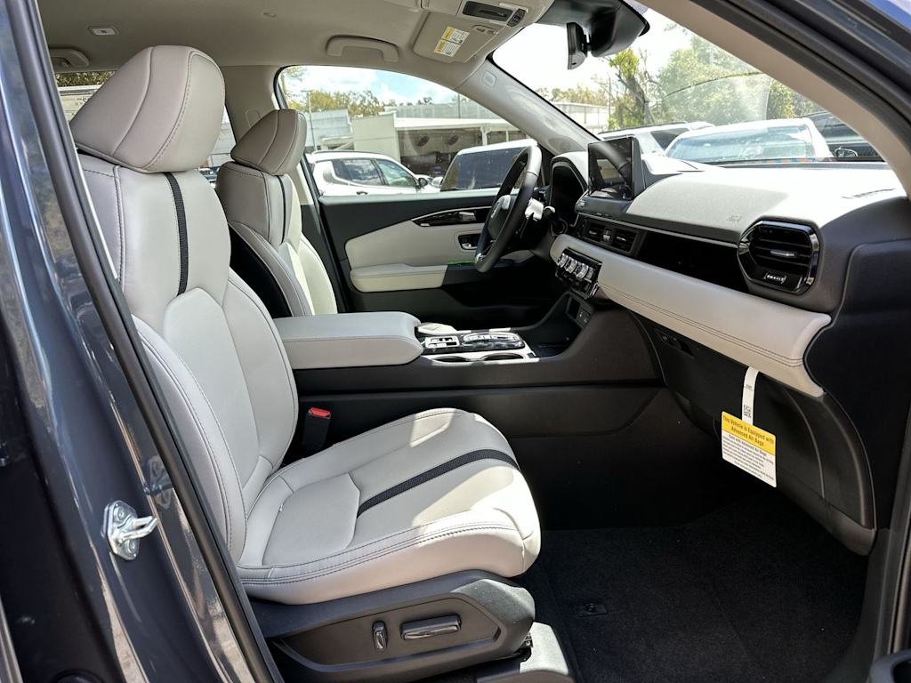Thumbnail: 2026 Honda Pilot - 11