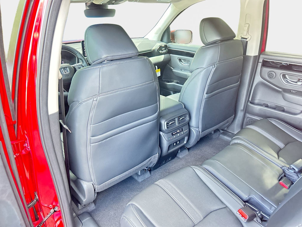 Thumbnail: 2026 Honda Pilot - 10