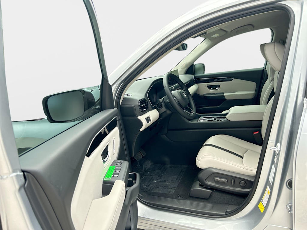 Thumbnail: 2026 Honda Pilot - 10